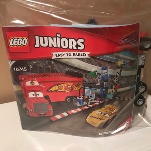 LEGO Juniors Cars 3